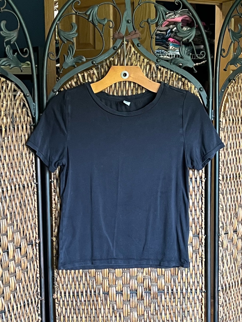 M Parade Tencel Black Tee